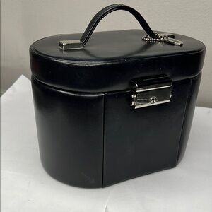 Wolf Designs Leather Jewelry Travel Train Case